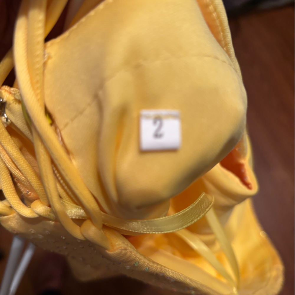 Berlinnova Strapless Hoco dress sz 2 new - Picture 5 of 5
